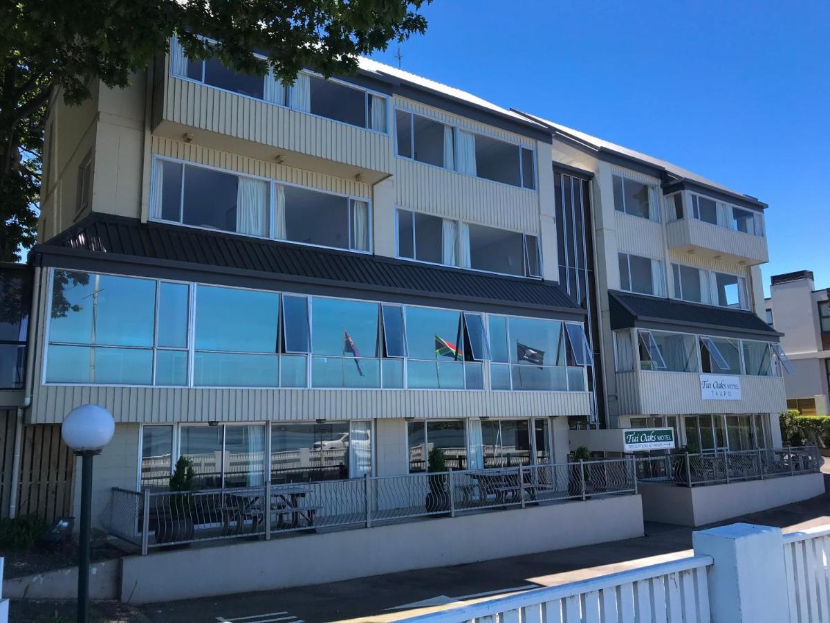 Tui Oaks Motel Таупо Екстериор снимка