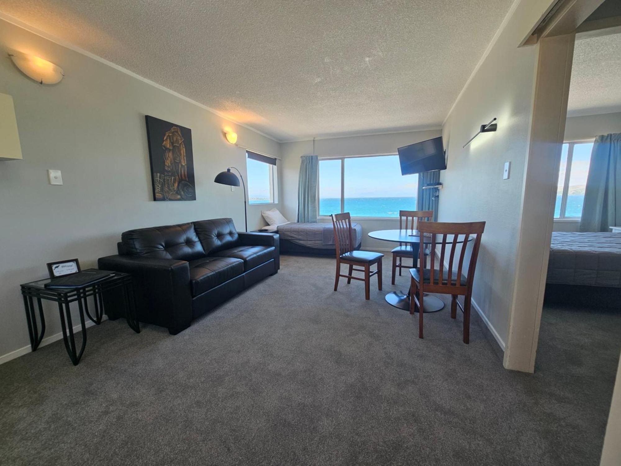 Tui Oaks Motel Таупо Екстериор снимка